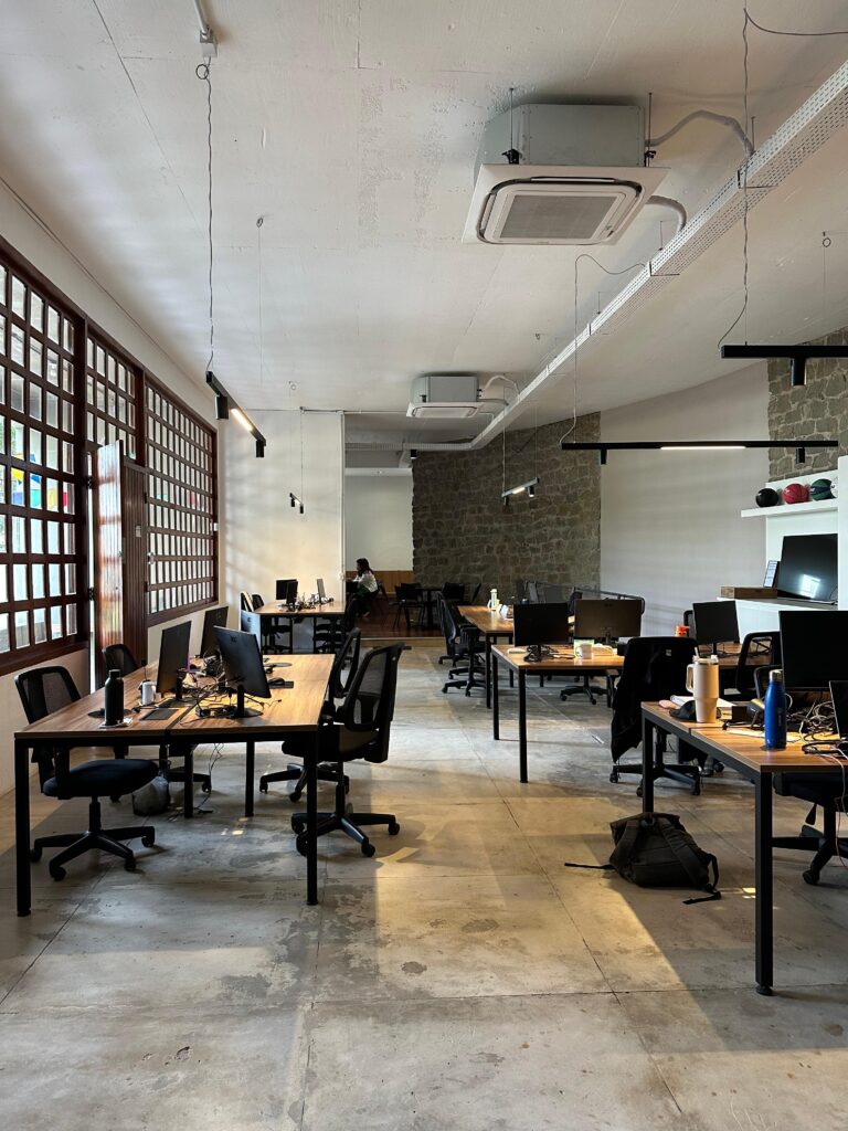 sense-arquitetos-vitoria-es-escritorio-startup